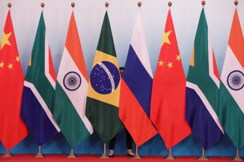 BRICS superam G7 em produção econômica e se consolidam como força global