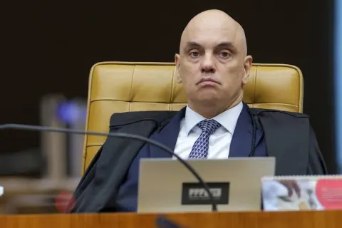  Decisão de Moraes põe em xeque o futuro do Supremo