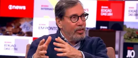     Jornalista da Globo diz que imprensa deve fazer ‘mea-culpa’ sobre Moraes: &#039;A gente errou&#039;