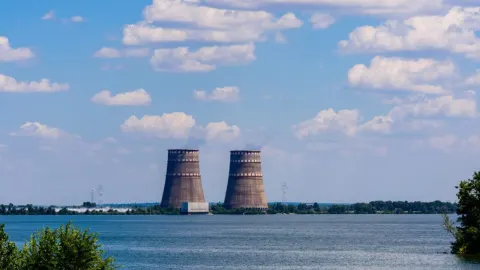 A Arábia Saudita consegue projetar usinas nucleares capazes de resistir a uma guerra ?