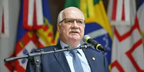 AGORA: Fachin tende a não analisar nada sobre confusão de Moraes e Mendonça até depois das eleições