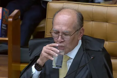 Gilmar apresenta proposta para vetar policiais federais em gabinetes do STF