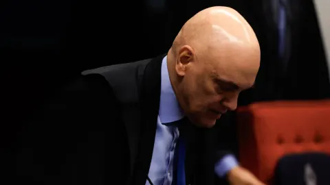 Juristas veem desvio de foco de Moraes e criticam inquérito das fake news contra Mendonça