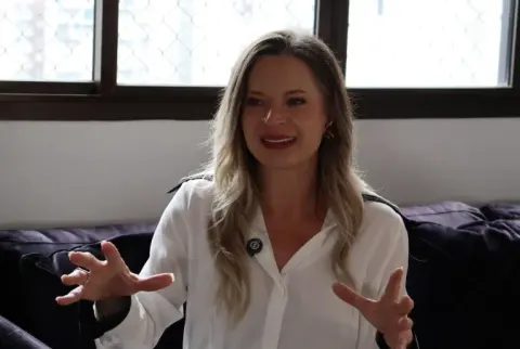 Joice Hasselmann faz apelo dramático às mulheres do Brasil: “não se enganem mais com esta família”