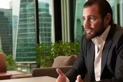 DOCUMENTOS APREENDIDOS COM DANIEL VORCARO ESTÃO SOB SIGILO E REVELAM ANOTAÇÃO SOBRE “LISTA DINO 15 BILHÕES”
