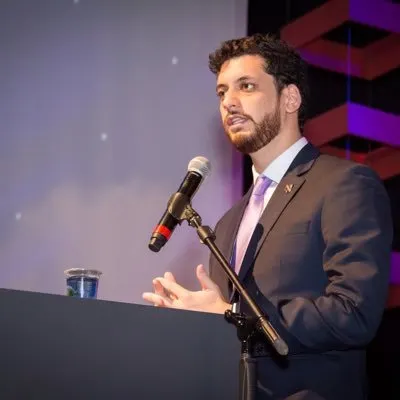 Eles tão sabendo de alguma coisa que a gente não sabe?