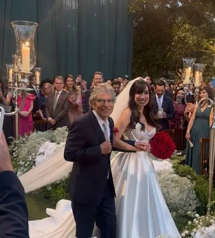 O casamento de luxo da filha “empoderada” de Ayres Britto
