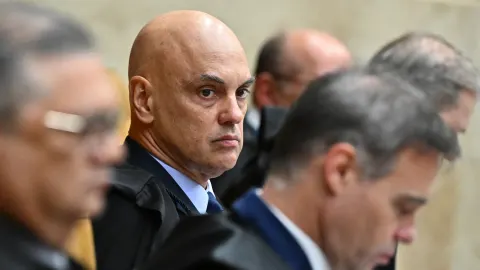 Advogado de Trump faz pergunta sobre Moraes e acusados do 8/1