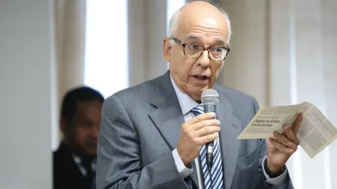 Conduta de André Mendonça foi correta, diz ex-procurador-geral....