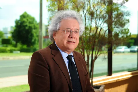 Fundador do PT Detona ‘Exército de Lula’: “Patético” e Desrespeitoso com Vítimas da Ditadura