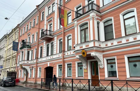 Rússia fecha consulado alemão em São Petersburgo após disputa sobre drones