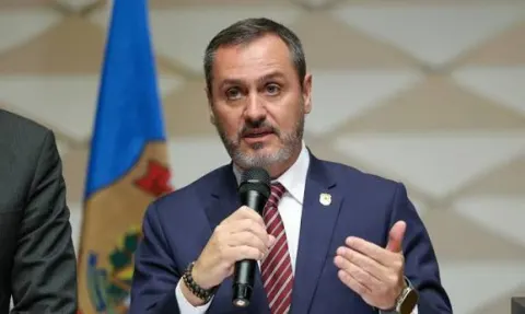 Claudio Dantas afirma com exclusividade que Andrei Rodrigues obteve cidadania uruguaia