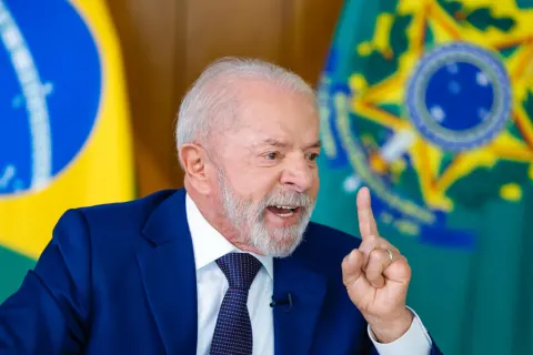 Lula leva ao Congresso PEC da tarifa zero em nova ofensiva eleitoreira