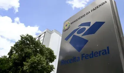 Arrecadação federal bate novo recorde ao somar R$ 239,4 bi em setembro | CNN Brasil