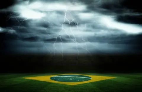 À procura da tempestade perfeita.