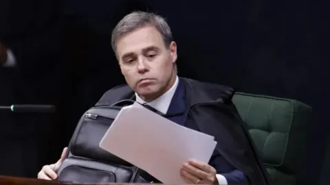 Mendonça manda soltar filho do &quot;Careca do INSS&quot;
