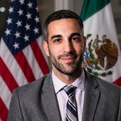 Marco Rubio teria liderado extração de Flávio do Brasil para os Estados Unidos