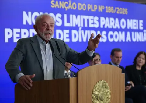 Lula faz último anúncio de ‘bondades’ antes do segundo turno