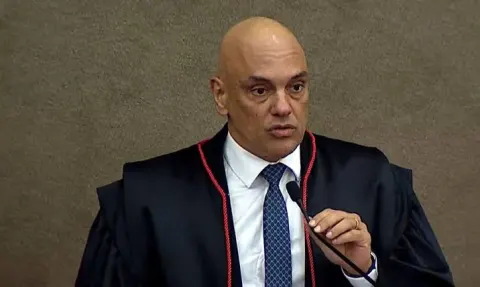 Moraes aceita embate no plenário e vê maioria para anular atos de Mendonça