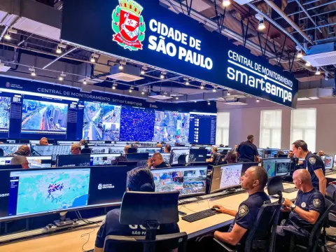 Dados de câmeras da Smart Sampa vazam; prefeitura nega falha no sistema e acusa servidor | G1
