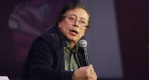 Exponen video de Deicy Jiménez, que señaló a Petro de pagarle por servicios íntimos con contratos