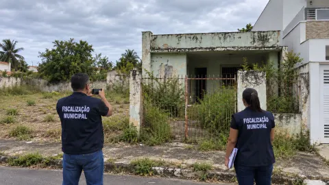 Casas vazias e terrenos abandonados serão tomados dos donos pela prefeitura para virar moradias populares
