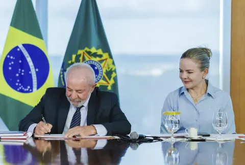 Juristas, ativistas e professores: Lula nomeia 131 novos membros para Conselhão