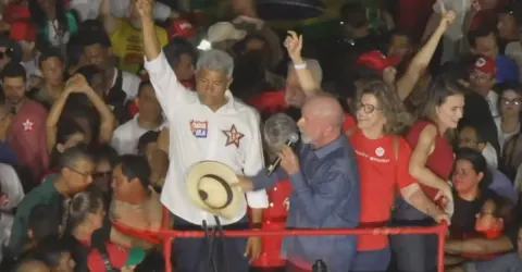 Lula condiciona ida ao debate na Globo à abertura de sigilos de Flávio
