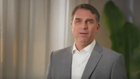 Campanha de Flávio teme retaliação de STF e PF até eleição