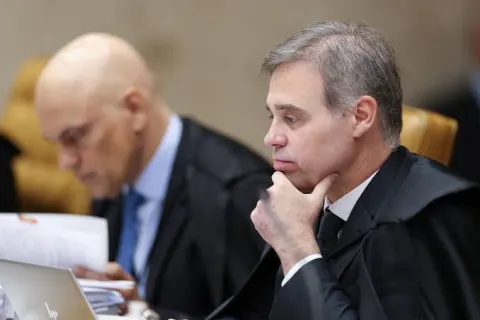 O início de um setembro sangrento no Supremo e na eleição presidencial