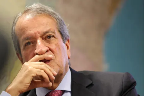 Temendo prisão de Flávio, PL reconhece vitória de Lula