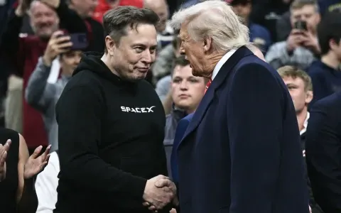 Congresso dos EUA prepara investigação sobre restrições ao Starshield na Ucrânia e poderá convocar Elon Musk - Notícias Militares e Geopolíticas