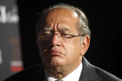 Gilmar orienta PF à desobedecer ordens de Mendonça, afirma  Estadão