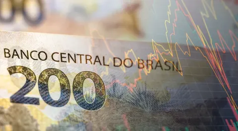 Sob Lula, Brasil volta a ser devedor internacional depois de 19 anos, com dívida de US$ 407,1 bilhões